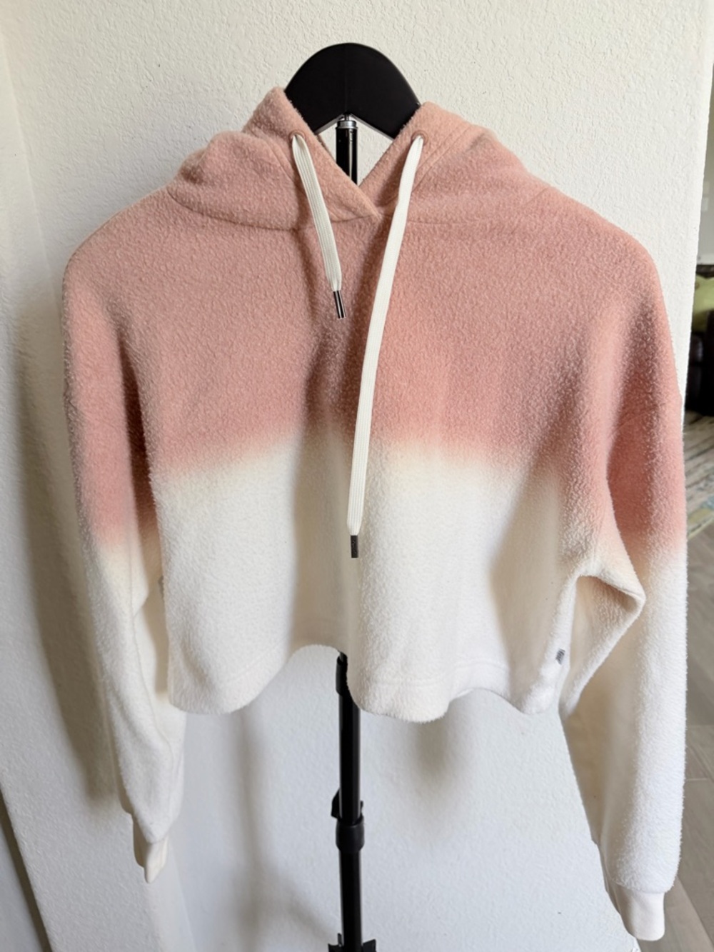 Feat Ombre Pink Blush and White Cropped Hoodie with Drawstring Hood M
